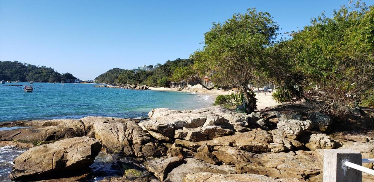 Apartamento A 20 Metros Do Mar บอมบินญัส ภายนอก รูปภาพ