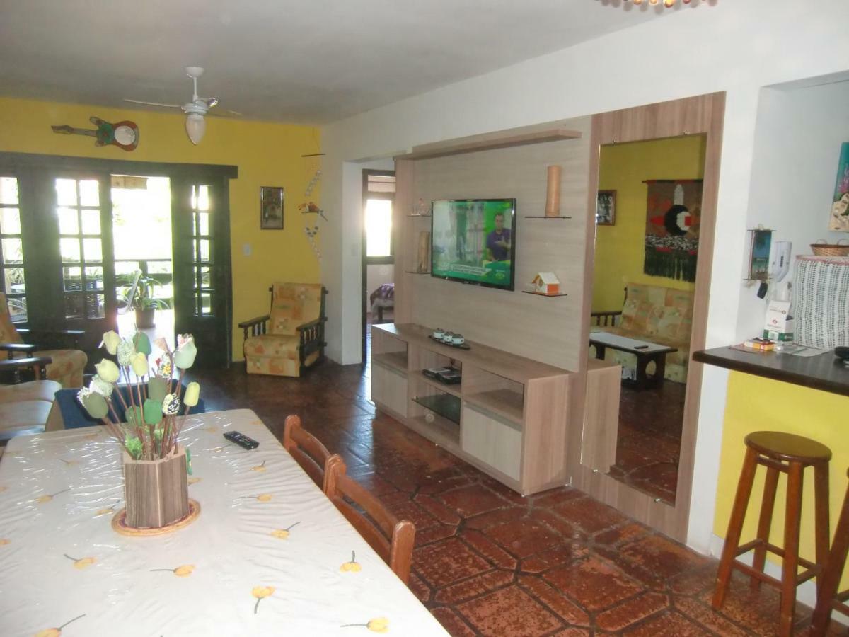 Apartamento A 20 Metros Do Mar บอมบินญัส ภายนอก รูปภาพ