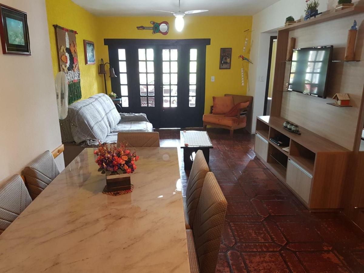 Apartamento A 20 Metros Do Mar บอมบินญัส ภายนอก รูปภาพ