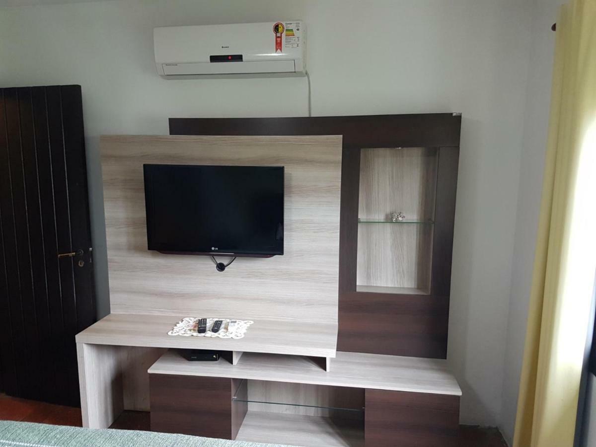 Apartamento A 20 Metros Do Mar บอมบินญัส ภายนอก รูปภาพ